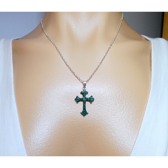 VTG Sterling Silver 925 Green Rhinestone Cross Pendant Light Weight - Picture 2 of 7